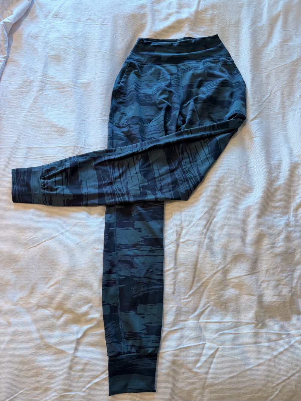 Alphalete Camo Joggers